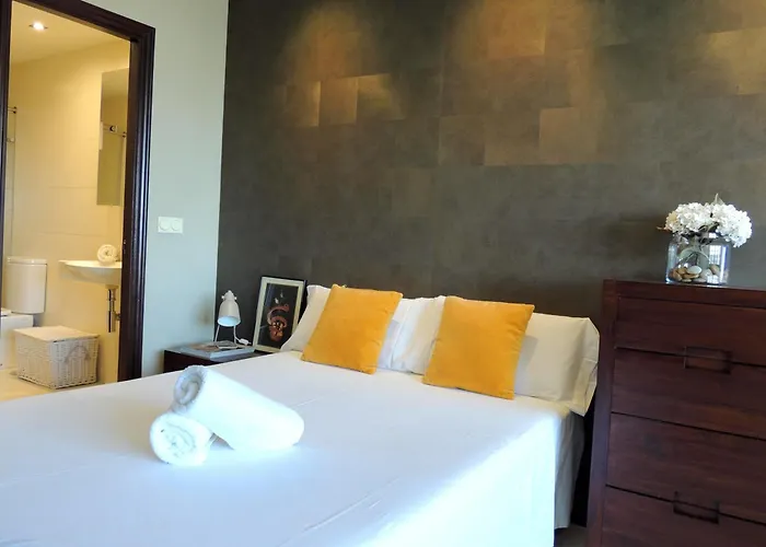 Casa Elena-zona Catedral-parking Gratis By Delabra Oviedo